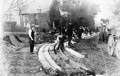 Laying-tram-rails-at-Silverhill.-1906